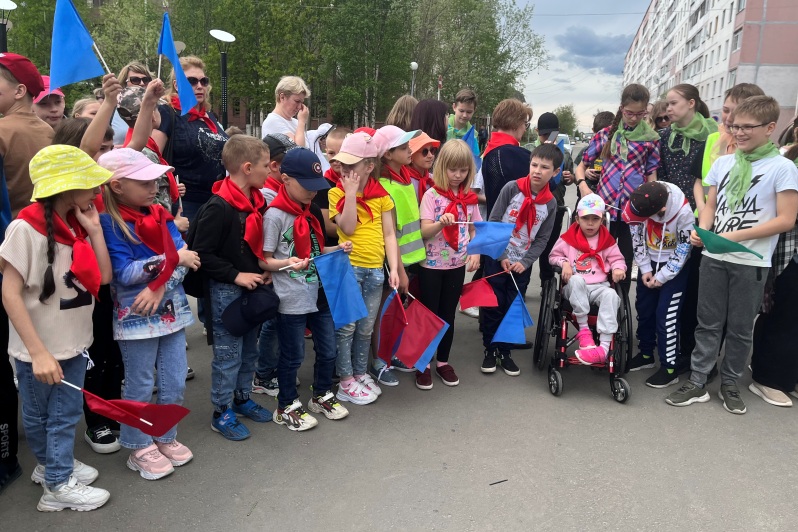 День защиты детей в Усинске отметили праздником «Детство – яркая планета».
