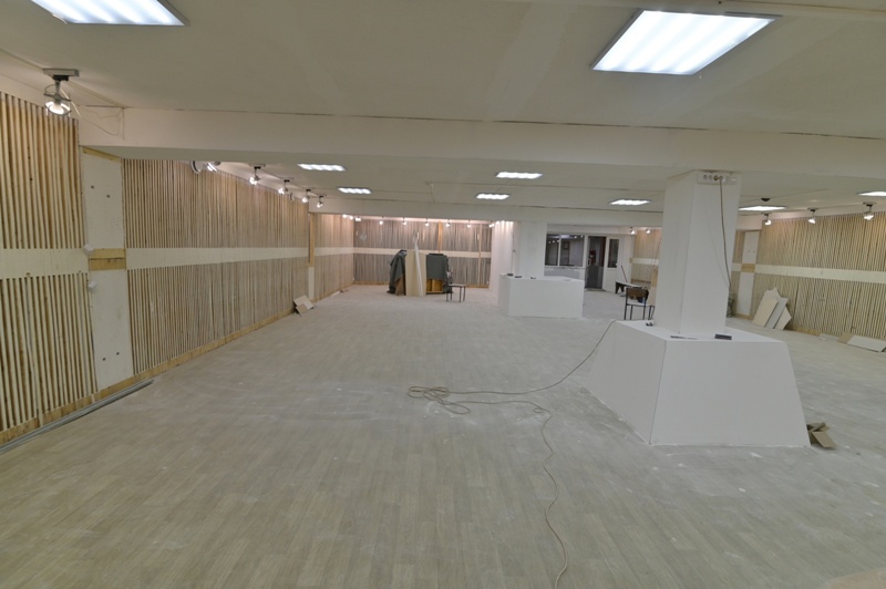 Продолжается модернизация большого выставочного зала «Вöртас».