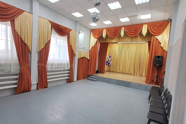 В Доме культуры села Колва завершился ремонт зрительного зала.