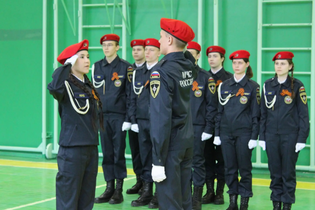 кадеты.