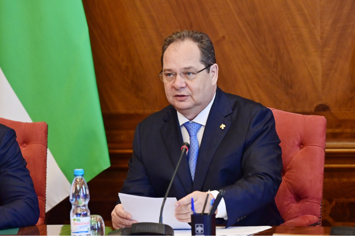 Ростислав Гольдштейн.