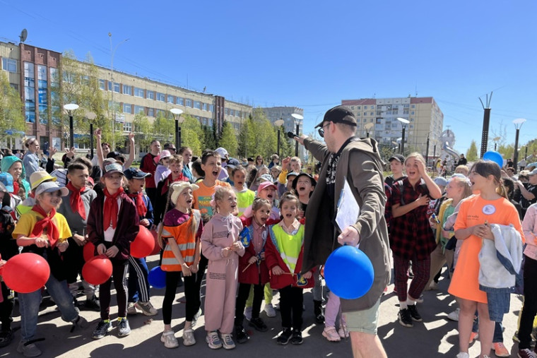 В День защиты детей в Усинске поздравят выпускников и порадуют ребят весёлым праздником.