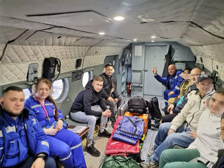 Медики Усинска пришли на помощь пострадавшим при сходе с рельсов поезда  «Воркута-Новороссийск».